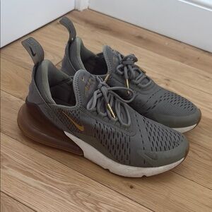 Nike Air Max 270 green with Brown/gold Accents